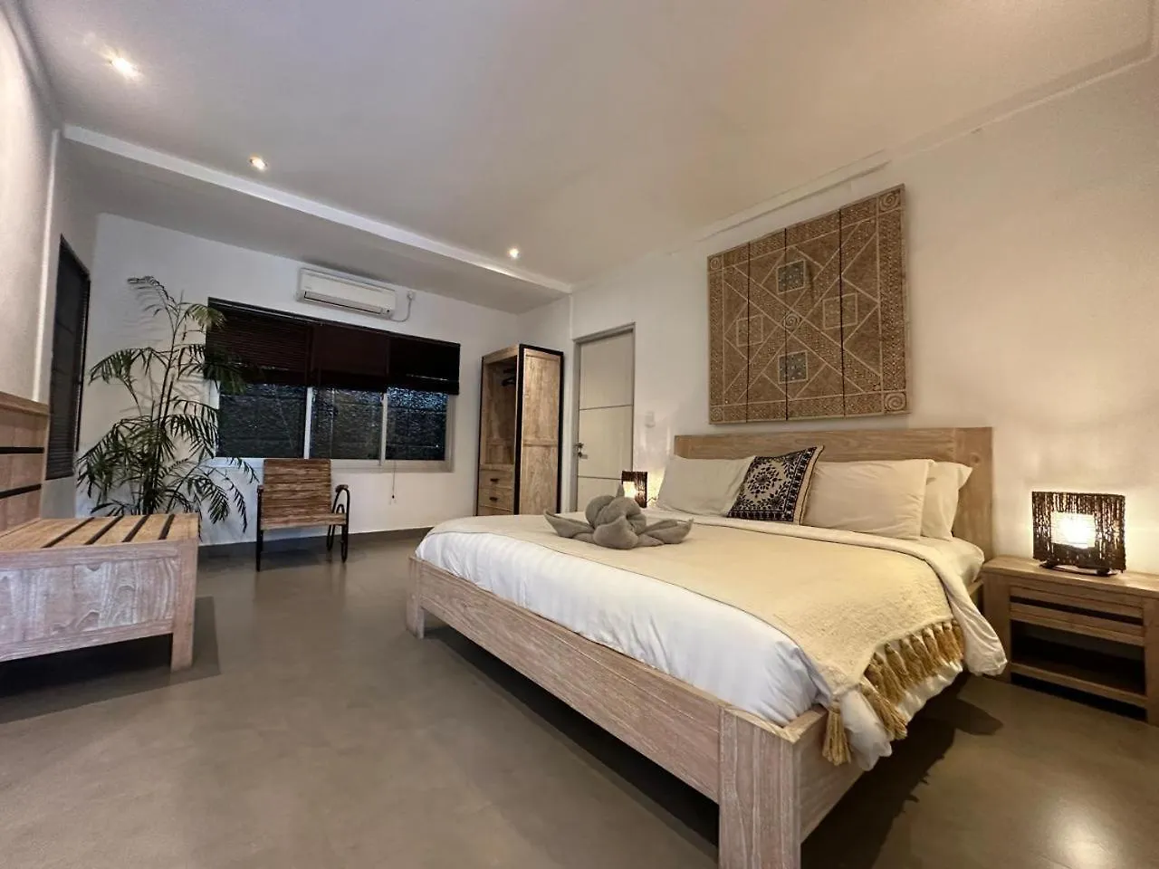 Seminyak 3 Bedrooms Villa Demen Private Pool Indonesia