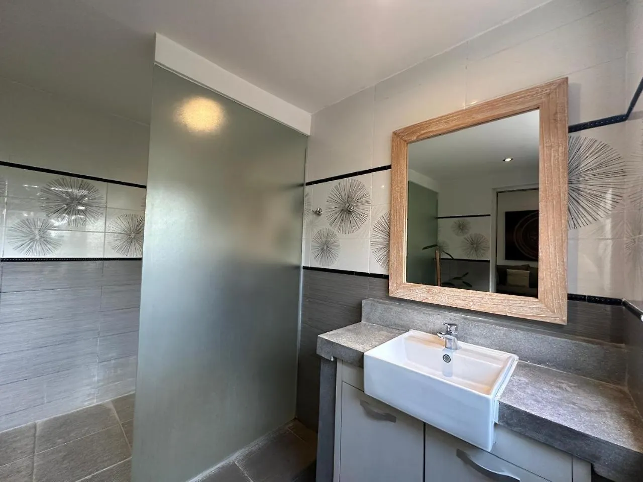 Seminyak 3 Bedrooms Villa Demen Private Pool